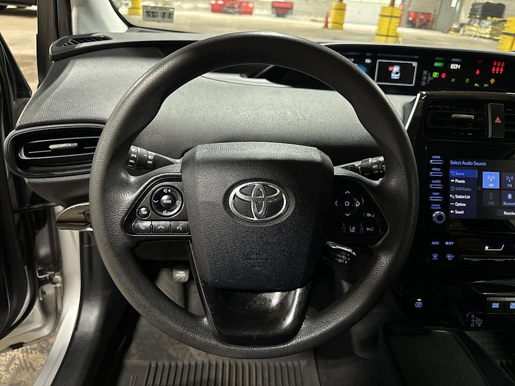 Thumbnail: 2022 Toyota Prius - 2