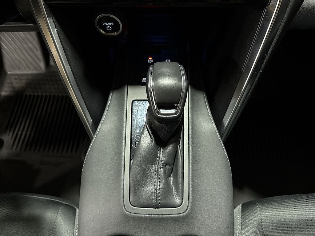 Thumbnail: 2023 Toyota Venza - 14
