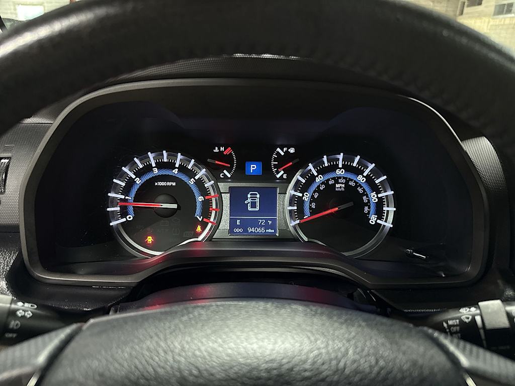 Thumbnail: 2017 Toyota 4Runner - 35