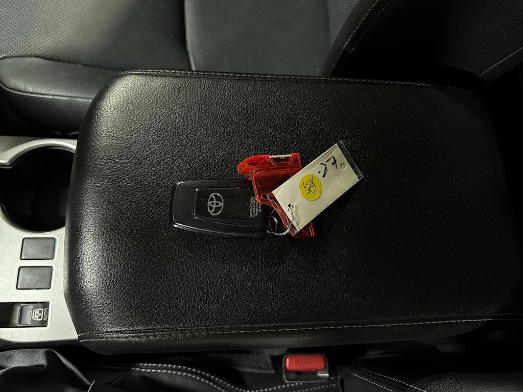 Thumbnail: 2023 Toyota 4Runner - 17