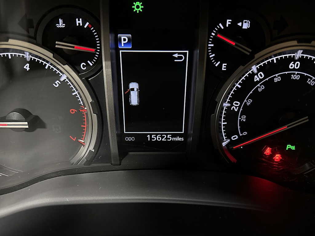 Thumbnail: 2023 Toyota 4Runner - 15