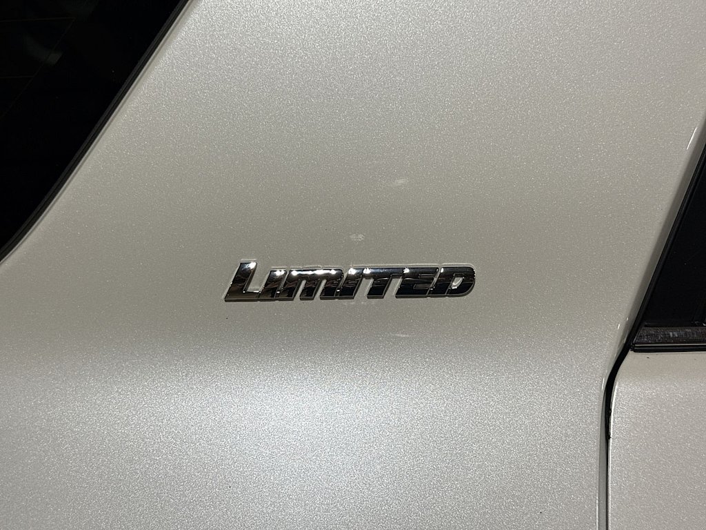 Thumbnail: 2023 Toyota 4Runner - 31