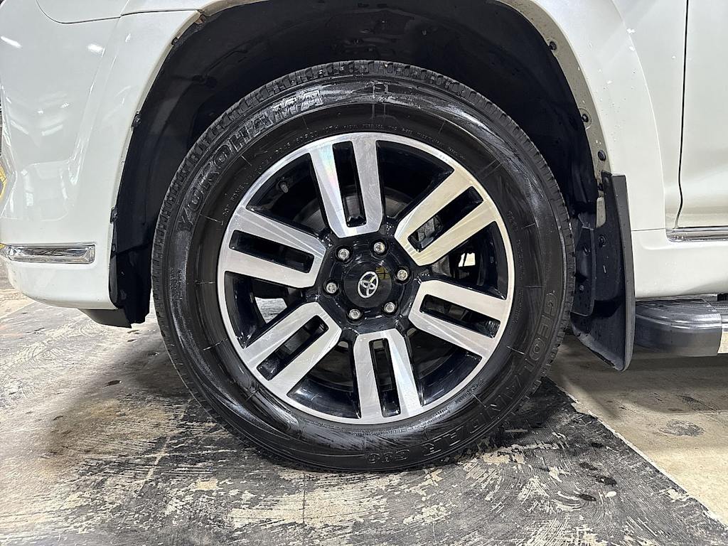 Thumbnail: 2023 Toyota 4Runner - 6