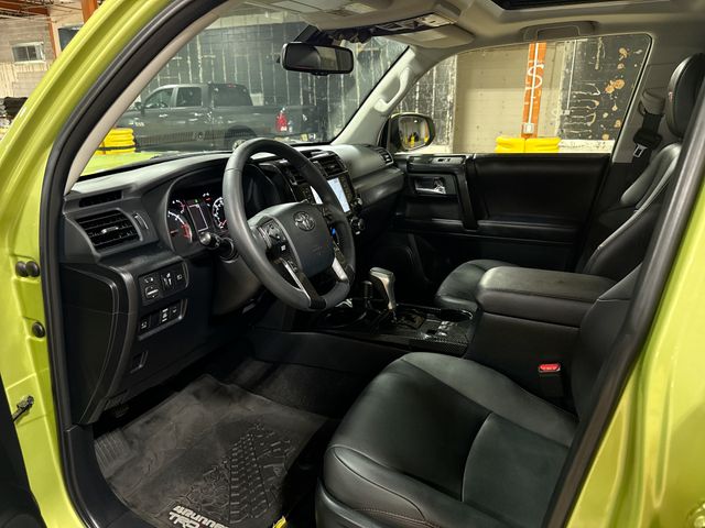 Thumbnail: 2022 Toyota 4Runner - 8