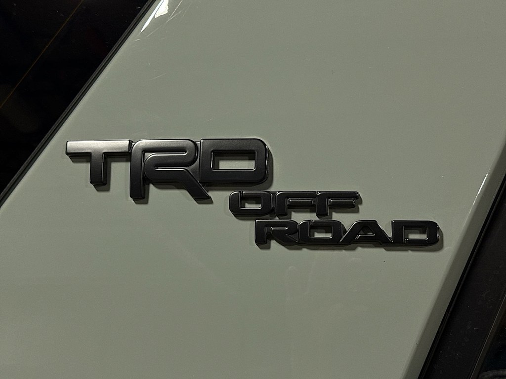 Thumbnail: 2023 Toyota 4Runner - 29