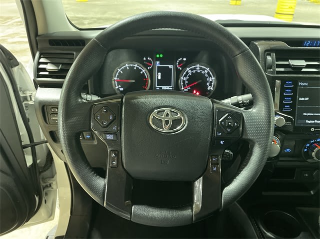 2022 Toyota 4Runner TRD Off Road 2