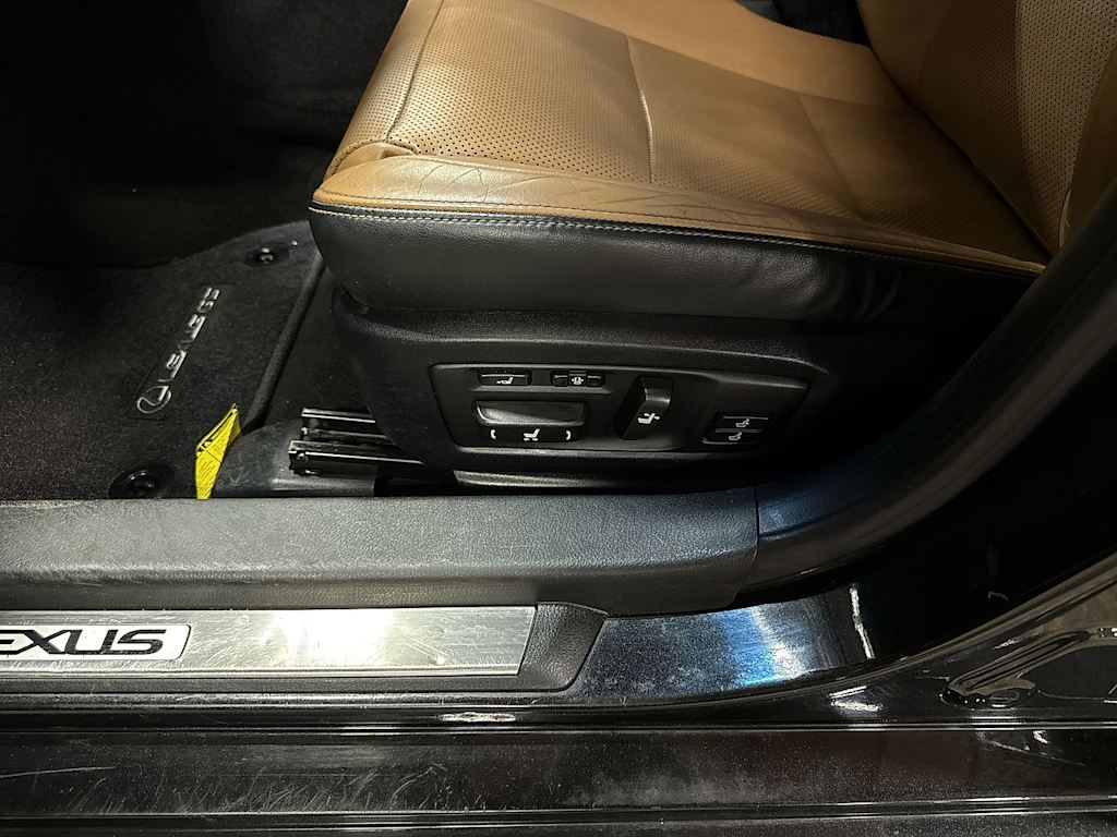 Thumbnail: 2018 Lexus GS - 26