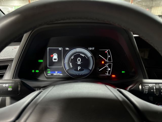 Thumbnail: 2023 Lexus UX - 31
