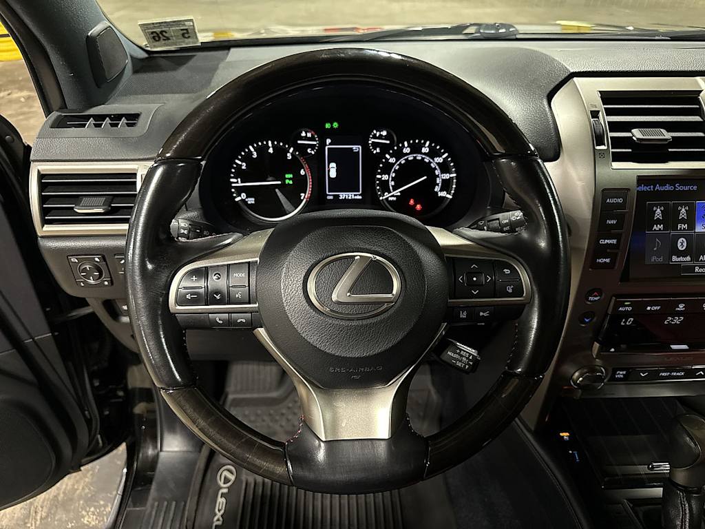 Thumbnail: 2021 Lexus GX - 2