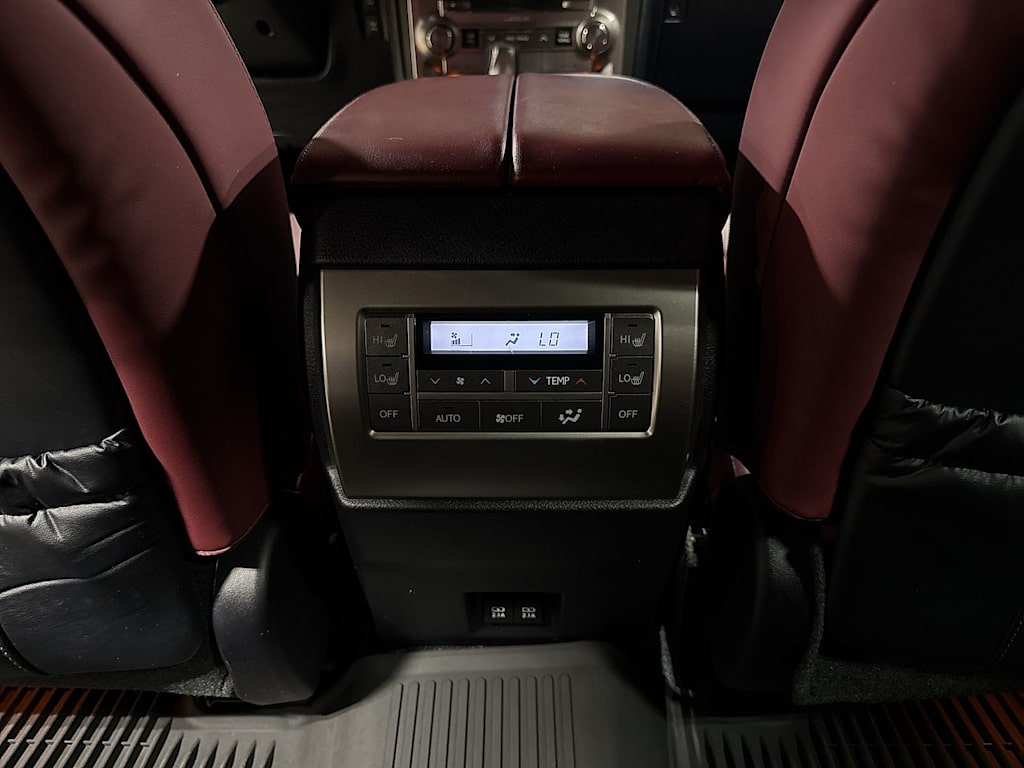 Thumbnail: 2021 Lexus GX - 31
