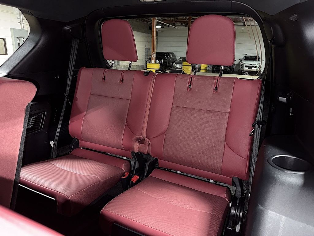 Thumbnail: 2023 Lexus GX - 24