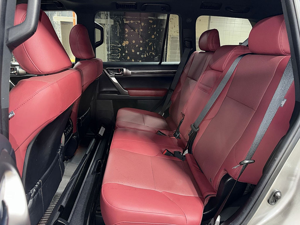 Thumbnail: 2023 Lexus GX - 12