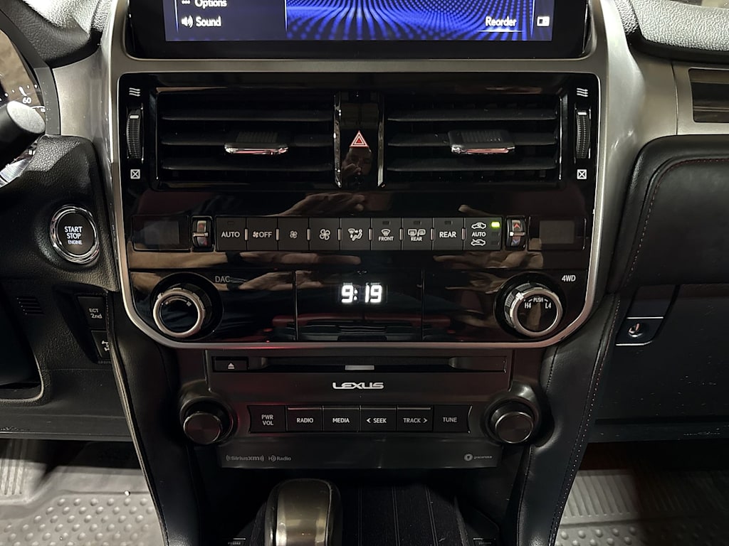 Thumbnail: 2023 Lexus GX - 27