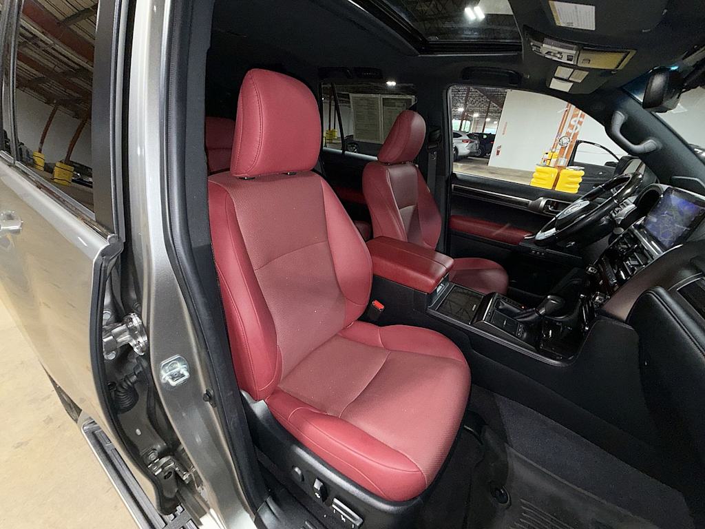 Thumbnail: 2023 Lexus GX - 11