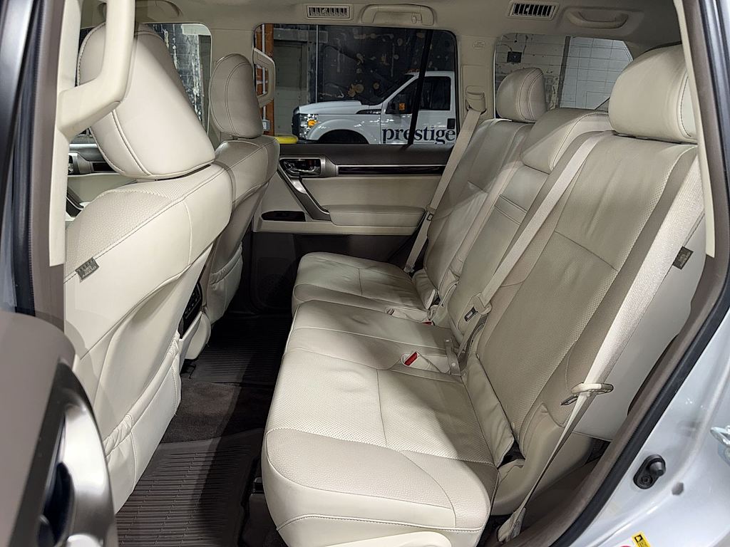 Thumbnail: 2019 Lexus GX - 11