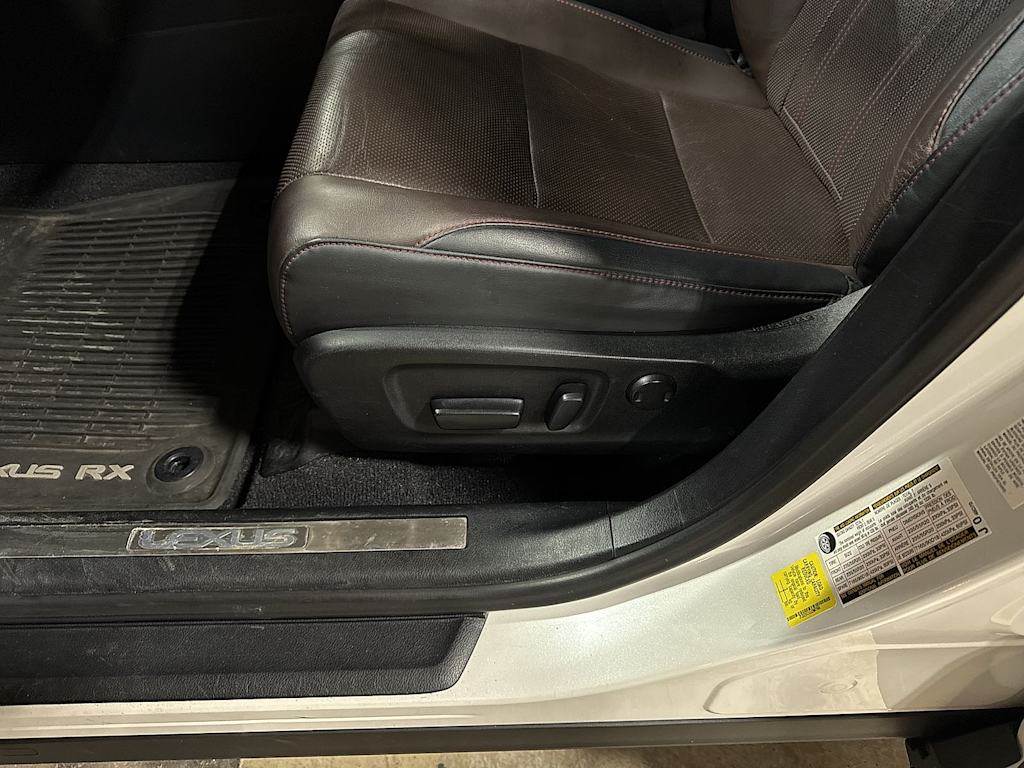 Thumbnail: 2018 Lexus RX - 26