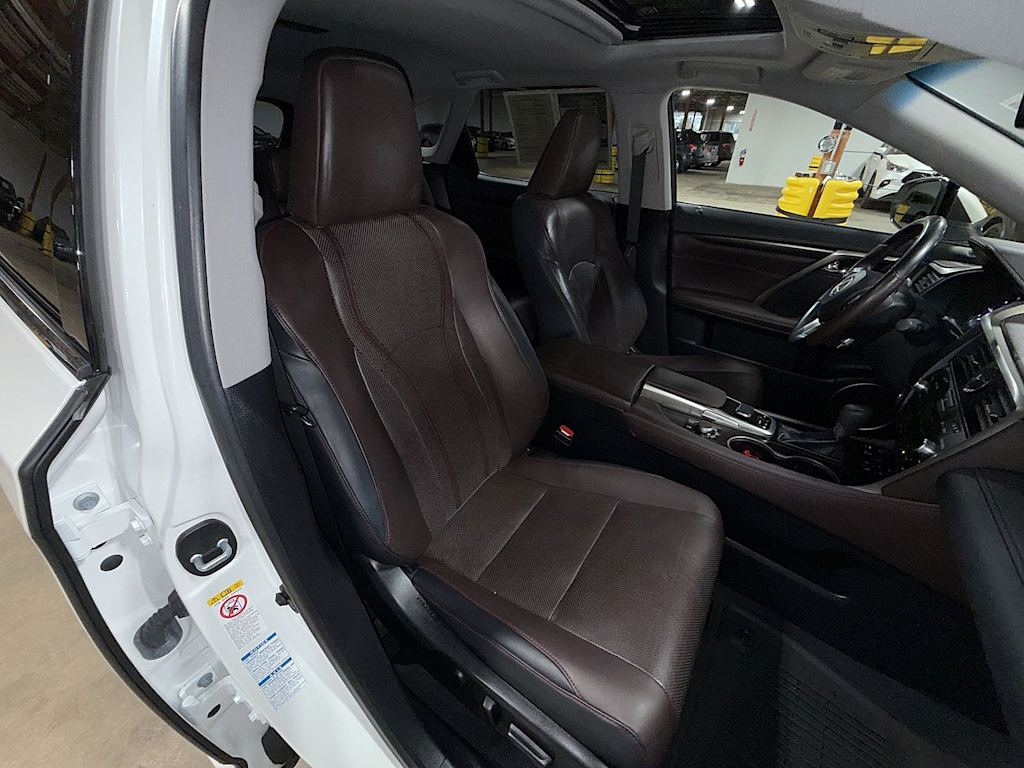 Thumbnail: 2018 Lexus RX - 10