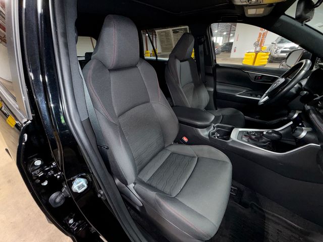 Thumbnail: 2021 Toyota RAV4 - 10