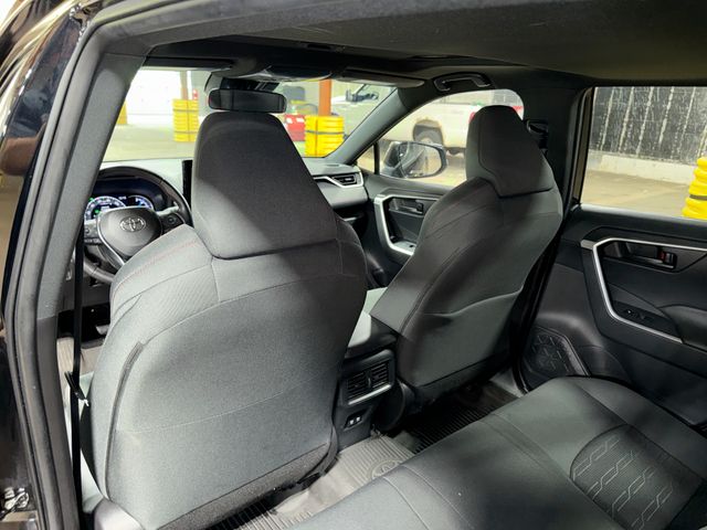 Thumbnail: 2021 Toyota RAV4 - 30