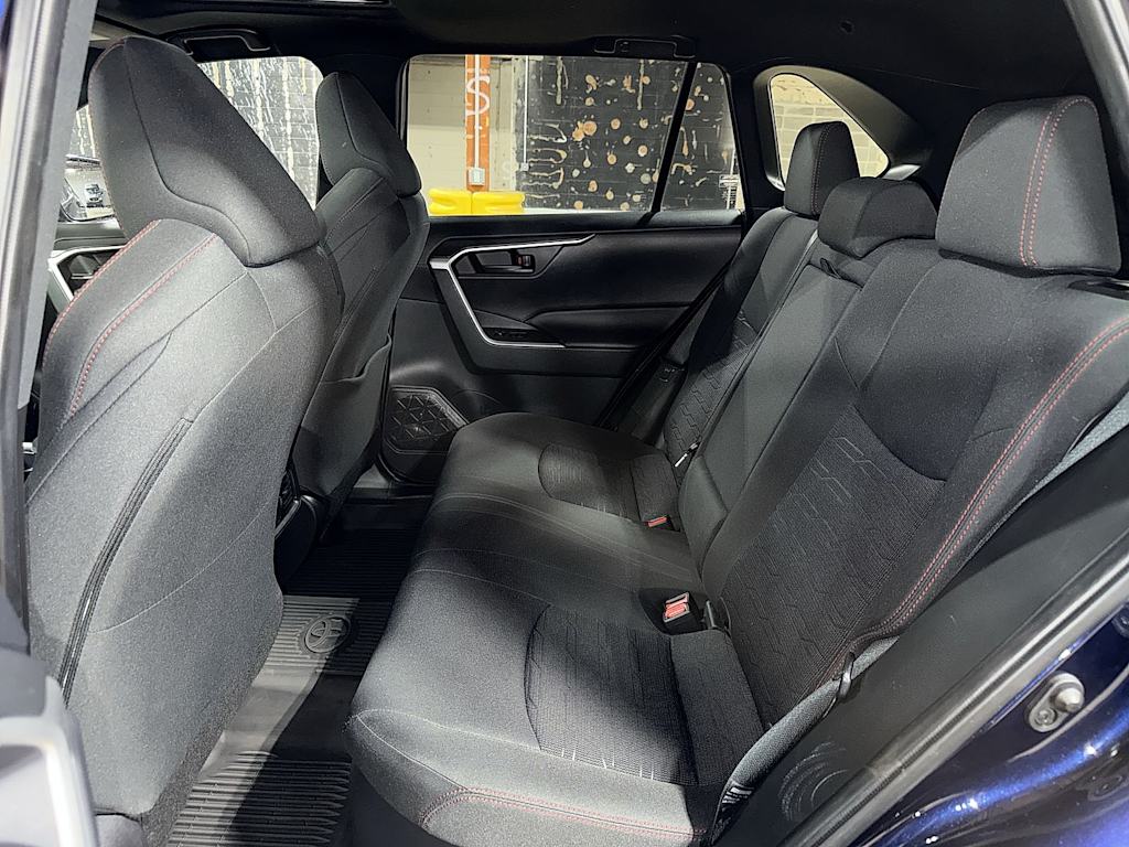 Thumbnail: 2021 Toyota RAV4 - 11