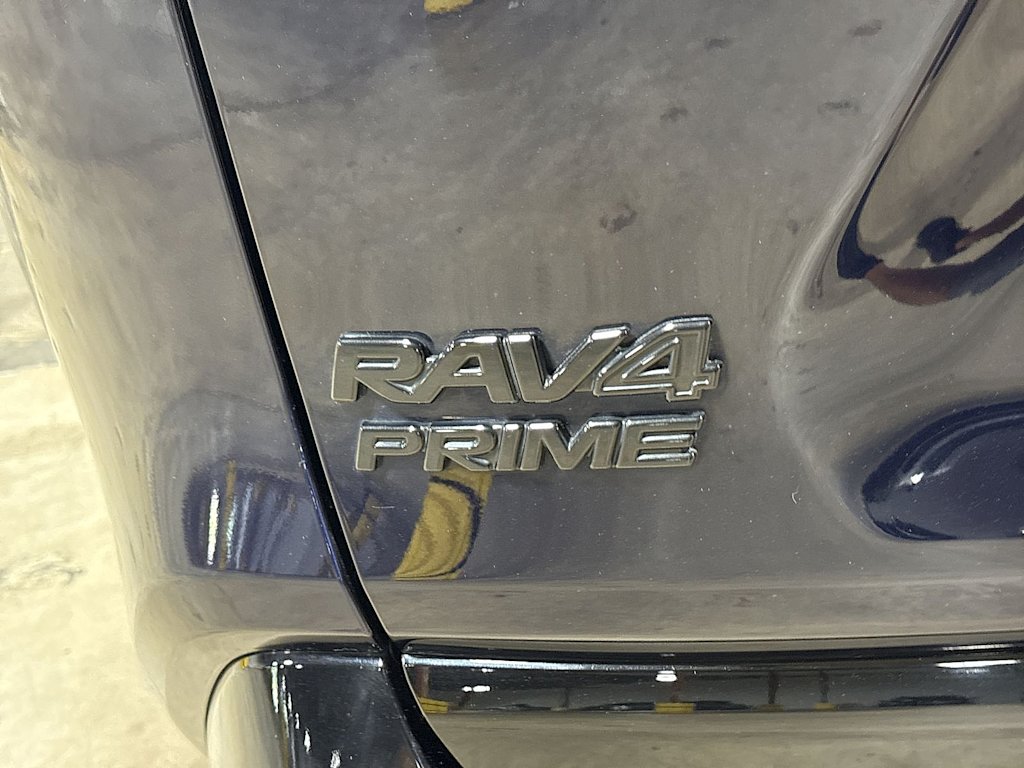 Thumbnail: 2021 Toyota RAV4 - 6