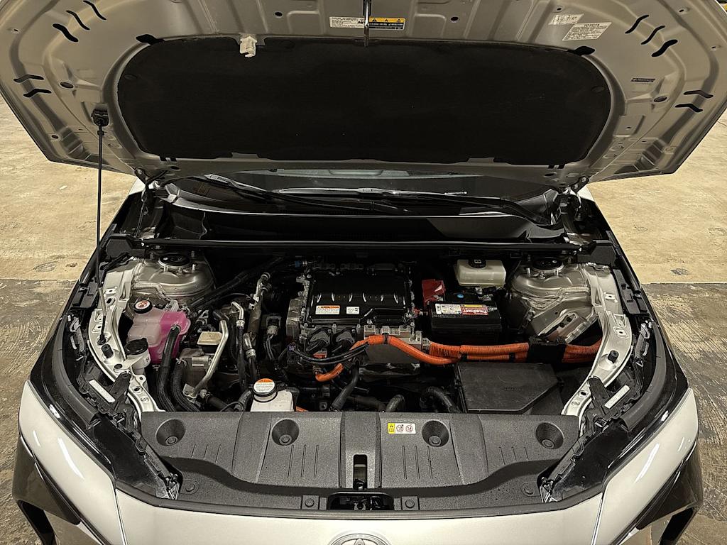 Thumbnail: 2023 Toyota bZ4X - 8