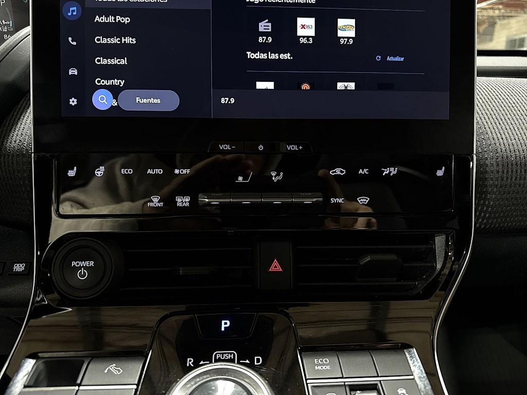 Thumbnail: 2023 Toyota bZ4X - 25