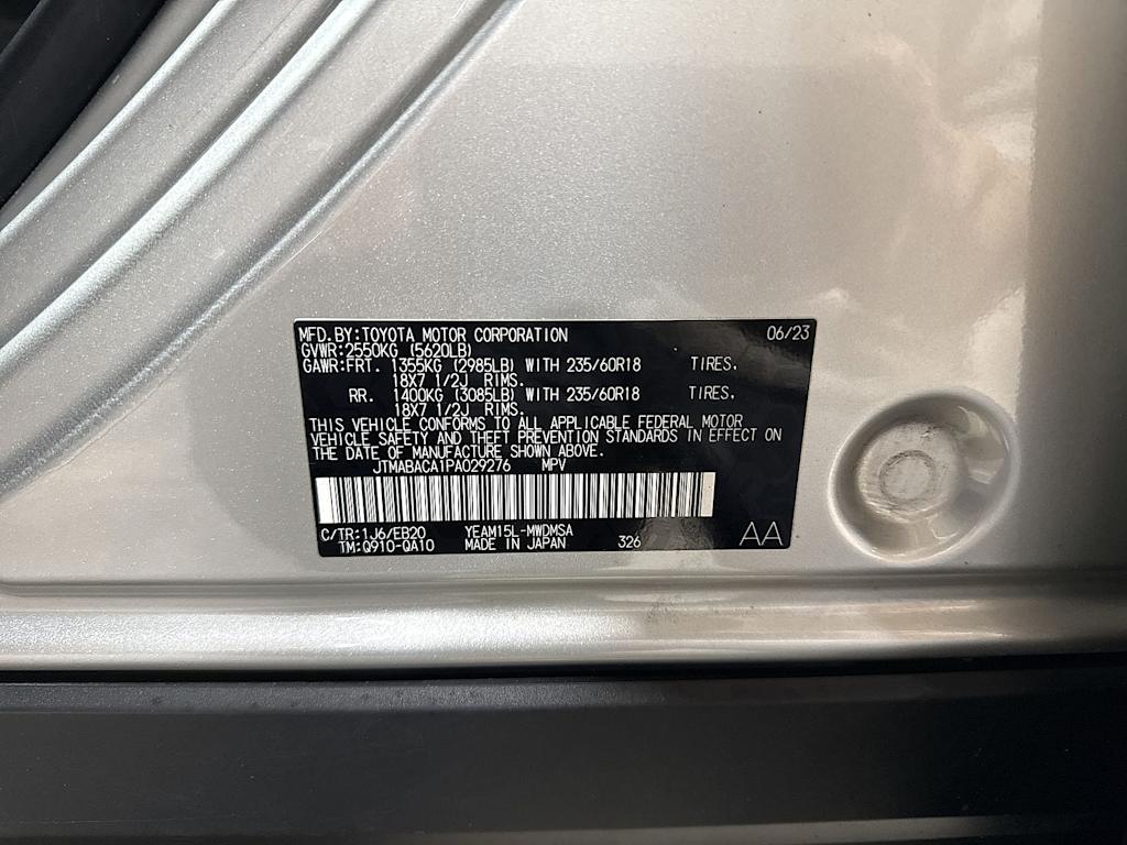 Thumbnail: 2023 Toyota bZ4X - 18