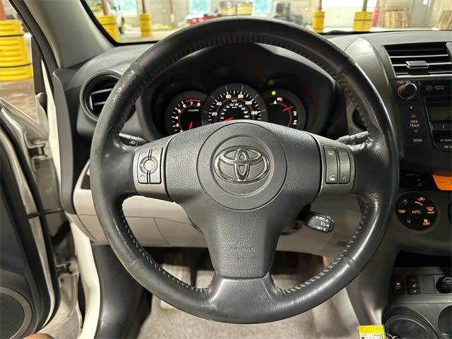 Thumbnail: 2010 Toyota RAV4 - 2