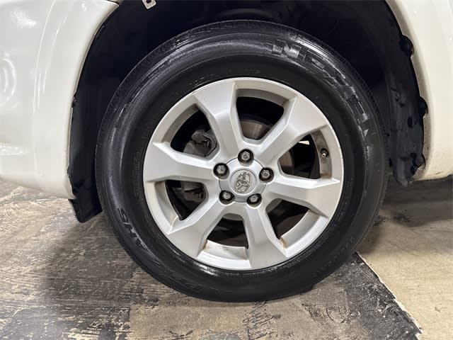Thumbnail: 2010 Toyota RAV4 - 7
