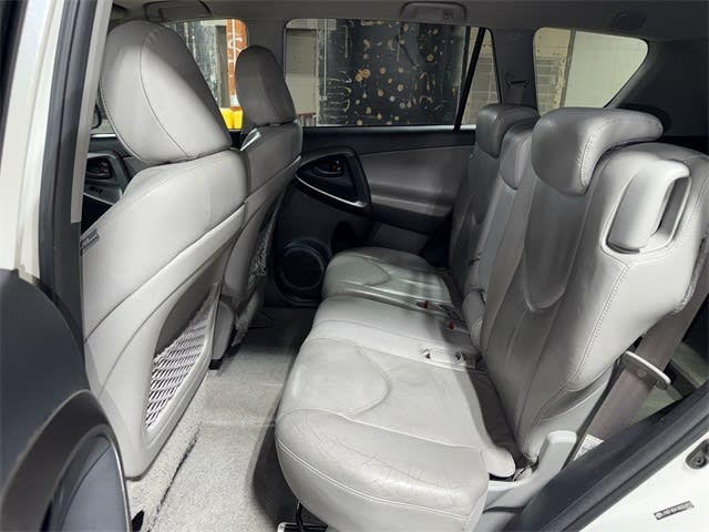 Thumbnail: 2010 Toyota RAV4 - 12
