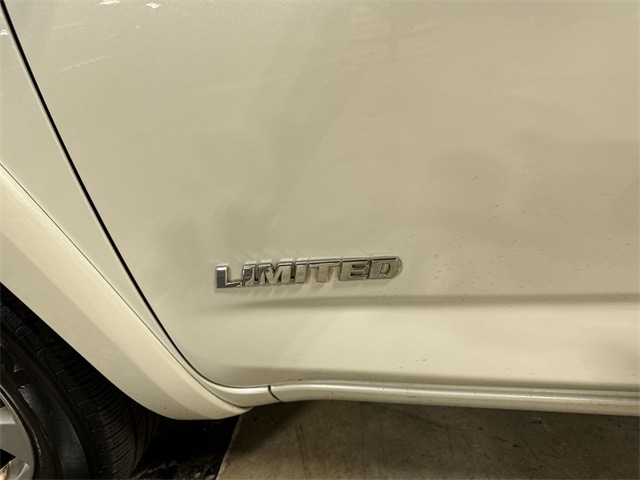 Thumbnail: 2010 Toyota RAV4 - 6
