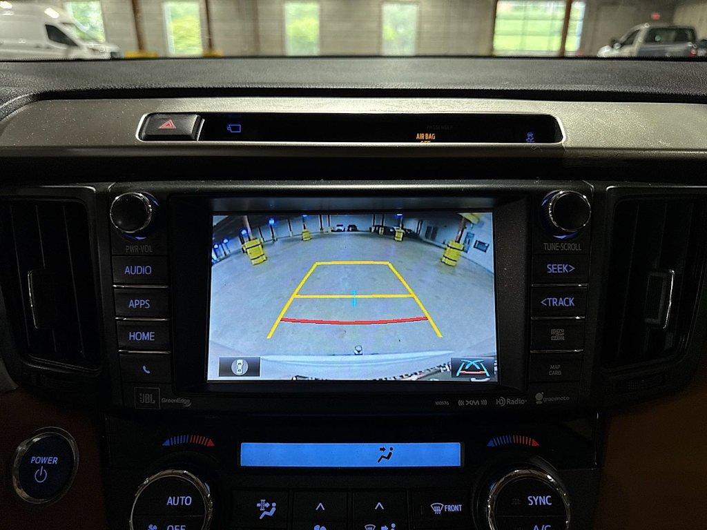 Thumbnail: 2016 Toyota RAV4 - 28