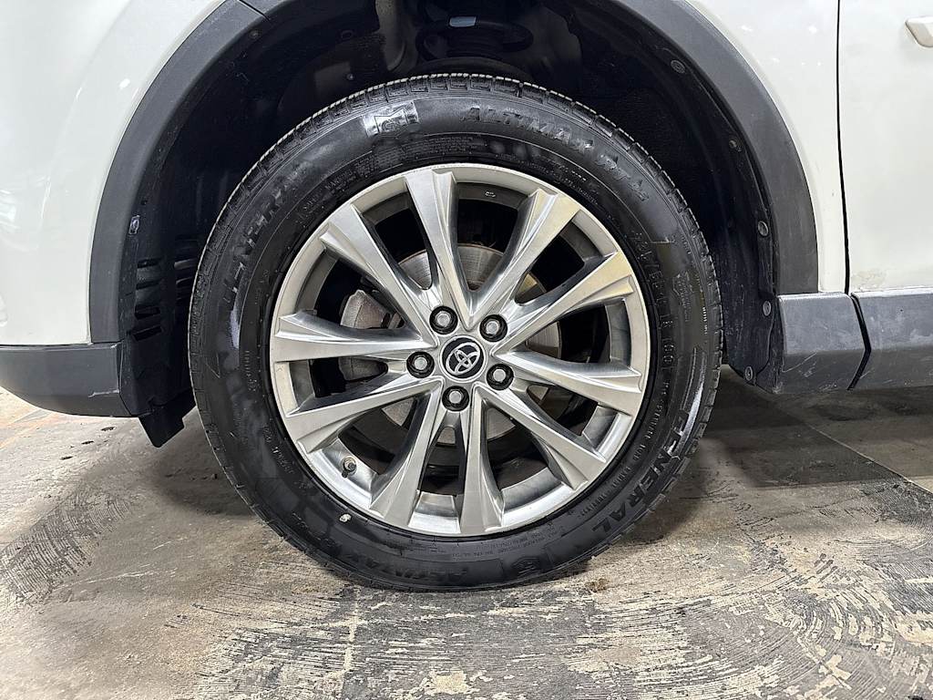 Thumbnail: 2016 Toyota RAV4 - 7