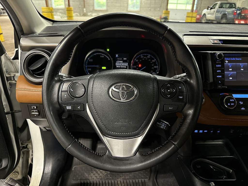 Thumbnail: 2016 Toyota RAV4 - 2
