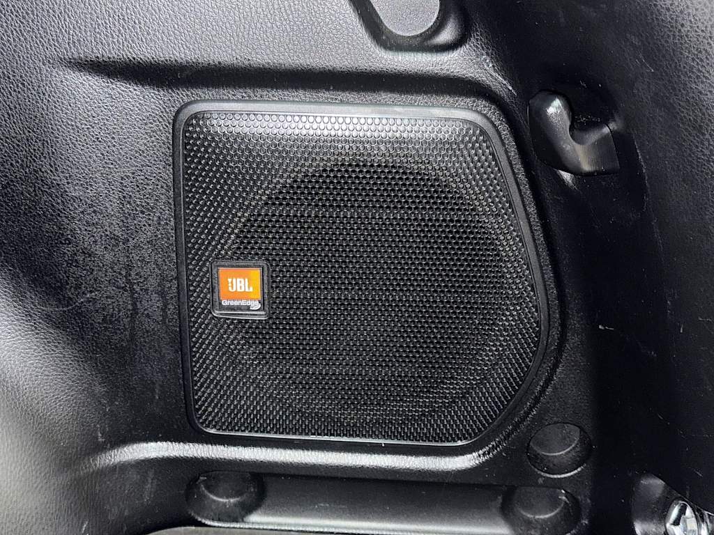 Thumbnail: 2016 Toyota RAV4 - 29