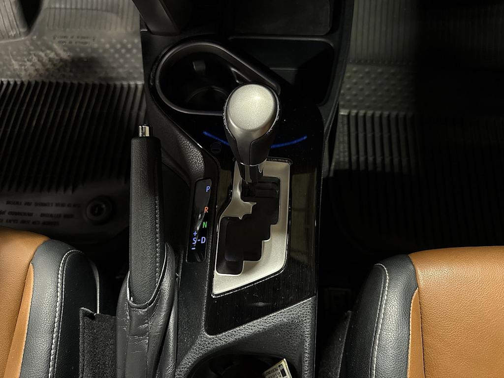 Thumbnail: 2016 Toyota RAV4 - 13