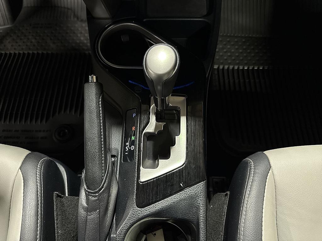 Thumbnail: 2016 Toyota RAV4 - 14
