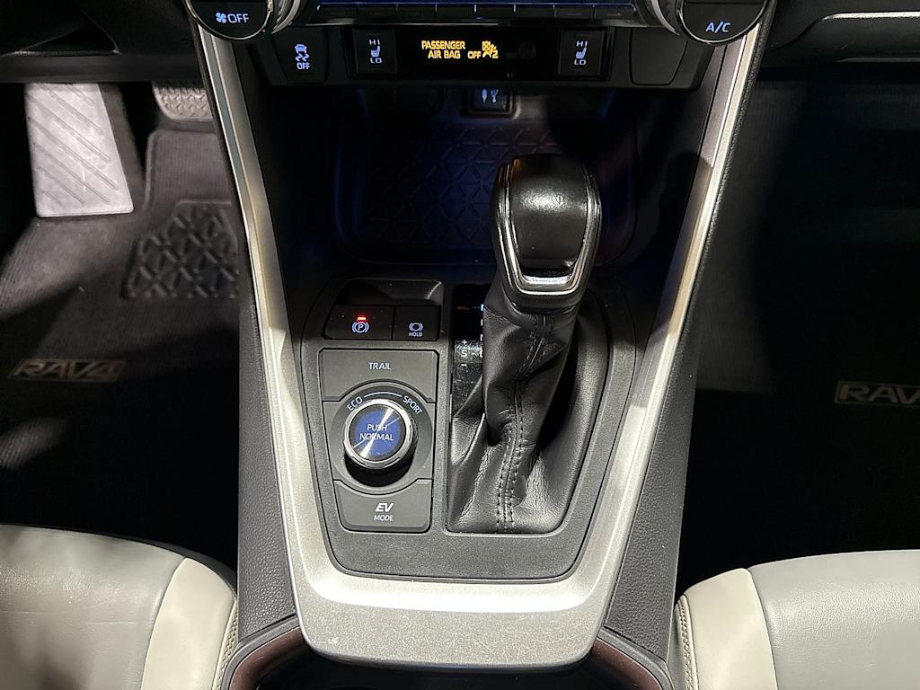 Thumbnail: 2019 Toyota RAV4 - 34