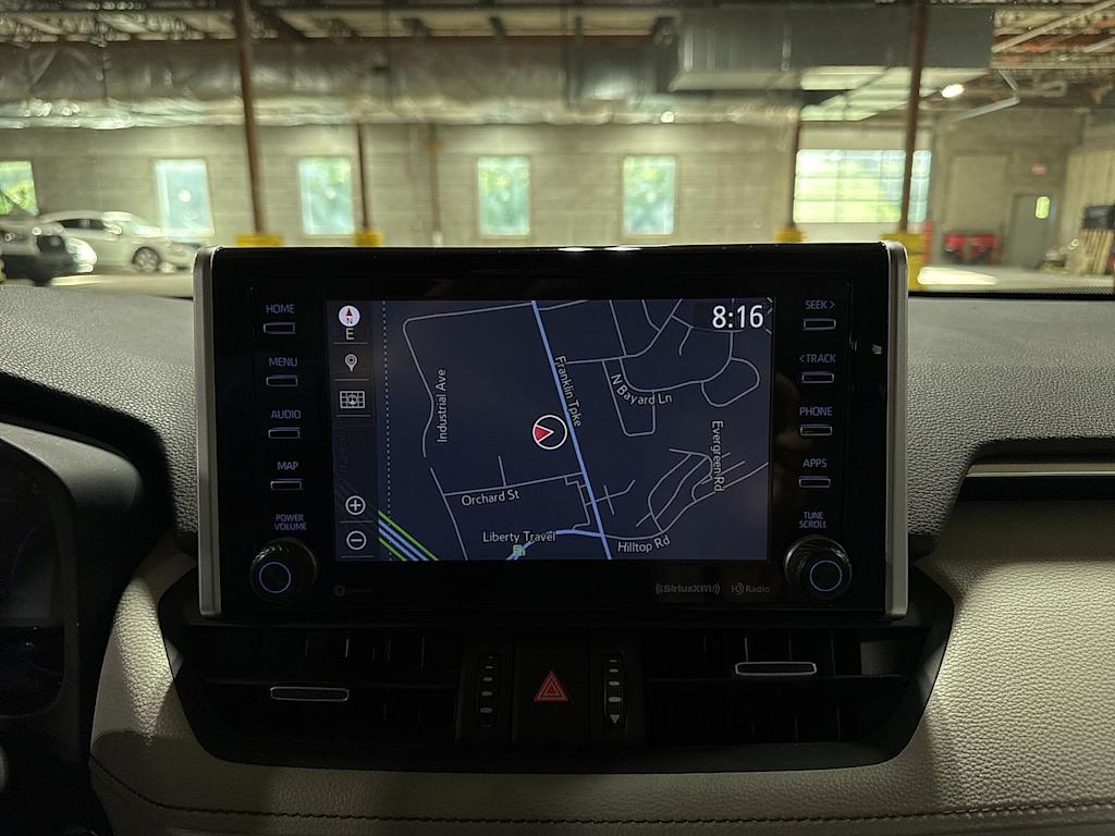 Thumbnail: 2019 Toyota RAV4 - 24