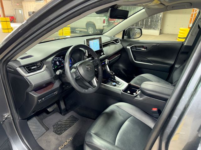Thumbnail: 2019 Toyota RAV4 - 8