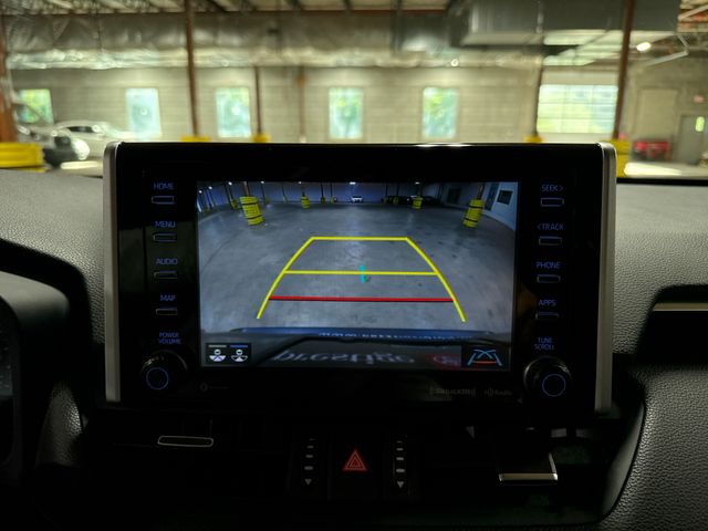 Thumbnail: 2019 Toyota RAV4 - 29