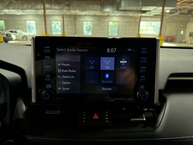Thumbnail: 2019 Toyota RAV4 - 25