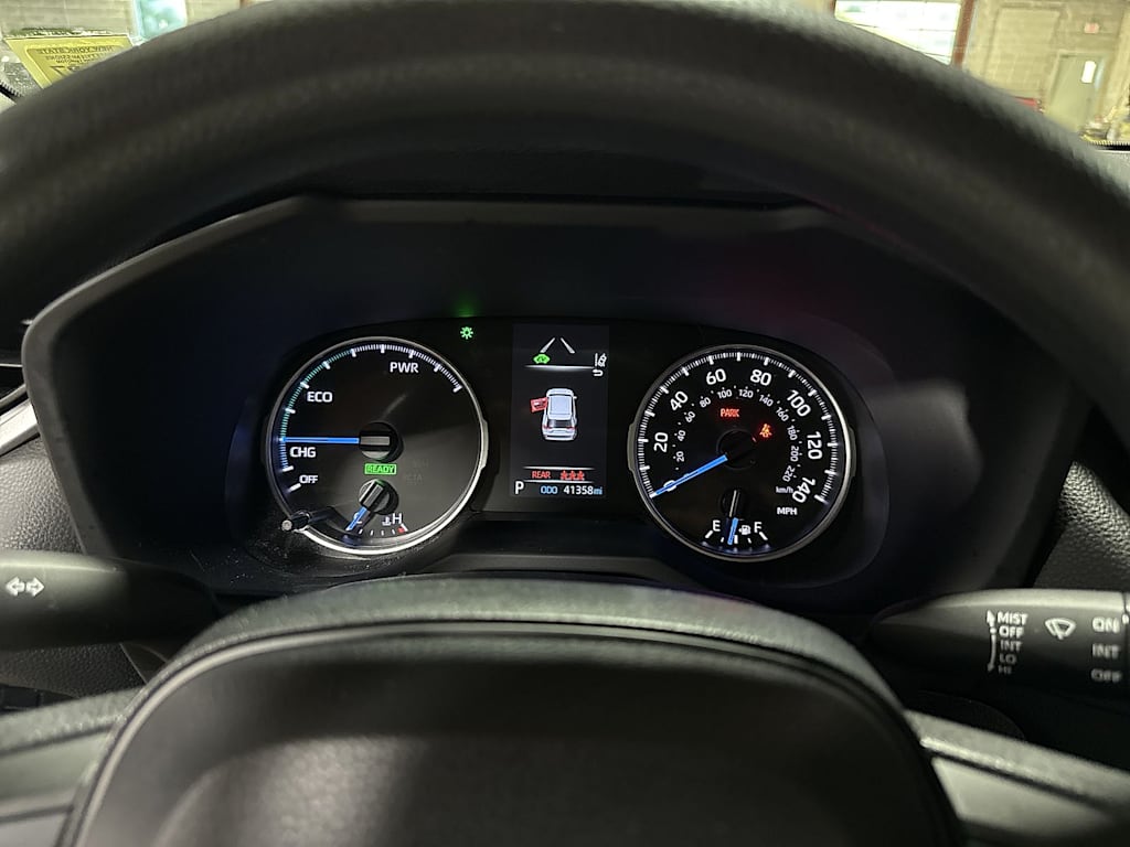 Thumbnail: 2022 Toyota RAV4 - 31