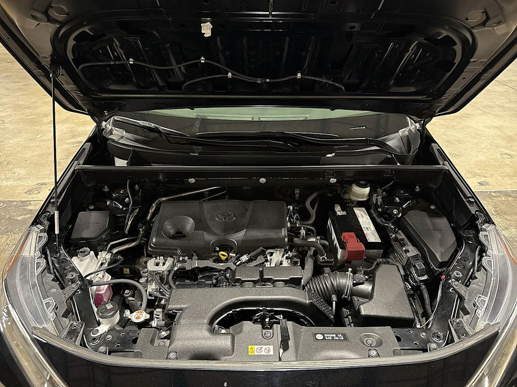 Thumbnail: 2019 Toyota RAV4 - 7