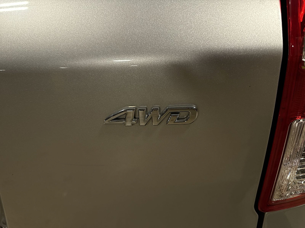 Thumbnail: 2012 Toyota RAV4 - 29