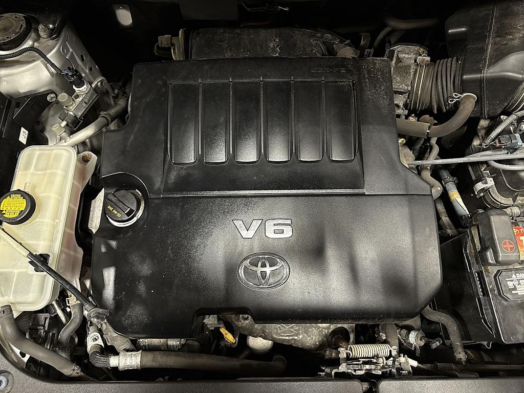 Thumbnail: 2012 Toyota RAV4 - 8