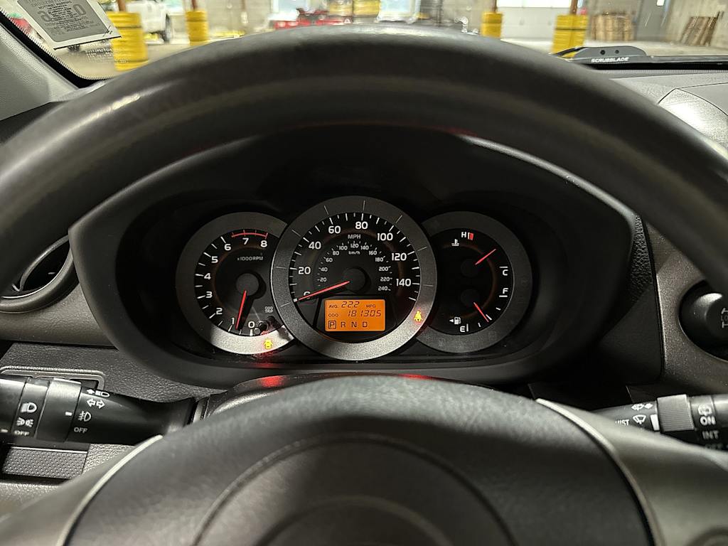 Thumbnail: 2012 Toyota RAV4 - 34