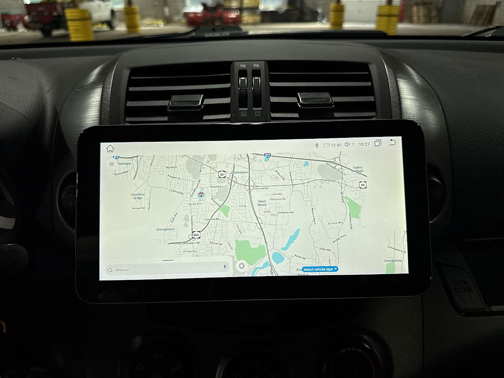 Thumbnail: 2012 Toyota RAV4 - 24