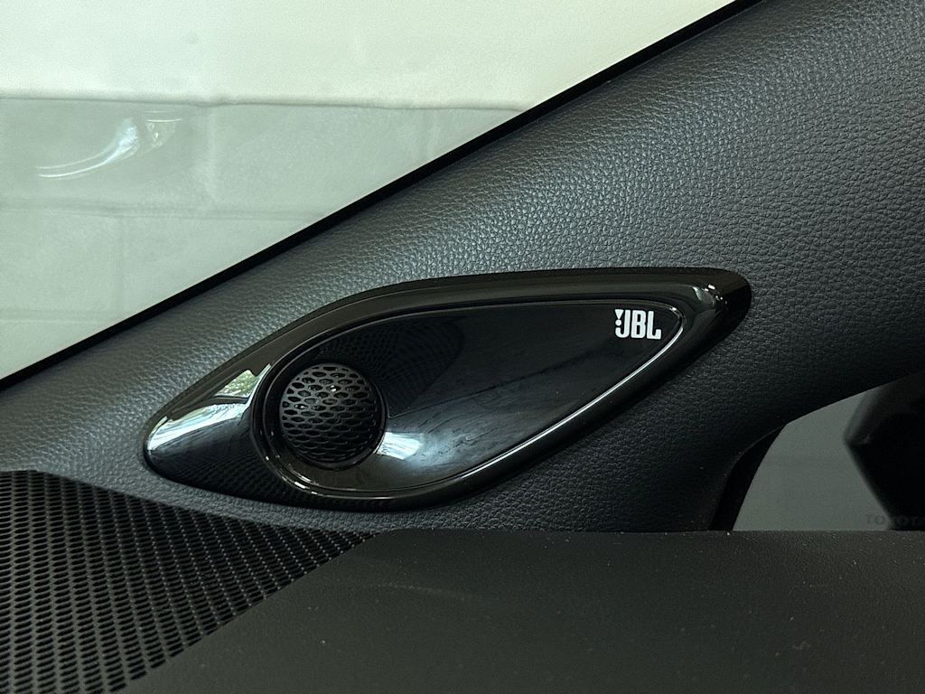 Thumbnail: 2024 Toyota Corolla - 32